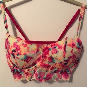 Victoria’s Secret PINK push up bralette